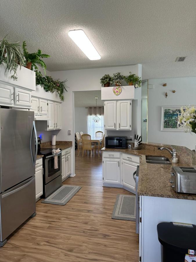 Private Pool With A Beautiful View Overlooking The Lake! Near Disney - Universal Kissimmee Exterior foto